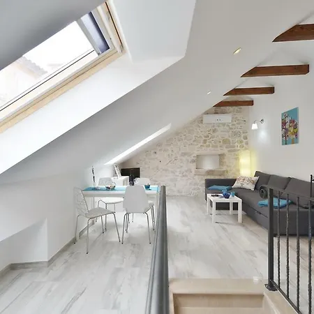 House Riva Apartment Supetar Room photo