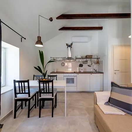 House Riva Apartment Supetar Exterior photo