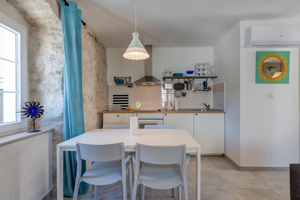 House Riva Supetar